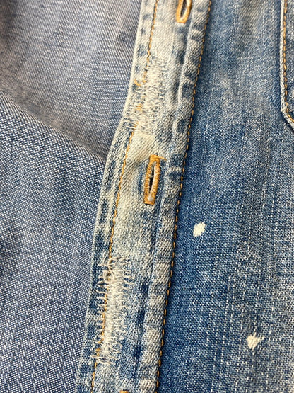 【現状渡し品】【メンズ】 DSQUARED2 ディースクエアード S74DM0117 クラッシュ加工デニムシャツ 141-240902-me-06-min サイズ：44 カラー：インディゴ 万代Net店