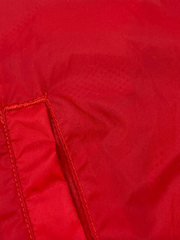 【現状渡し品】【メンズ】 MANAV PREMIER CLOTHING マナブプレミアクロージング 90S NYLON TRANING JACKET トレーニングジャケット ナイロンジャケット CYMRU 146-260611-kt-07-min サイズ：L カラー：レッド 万代Net店