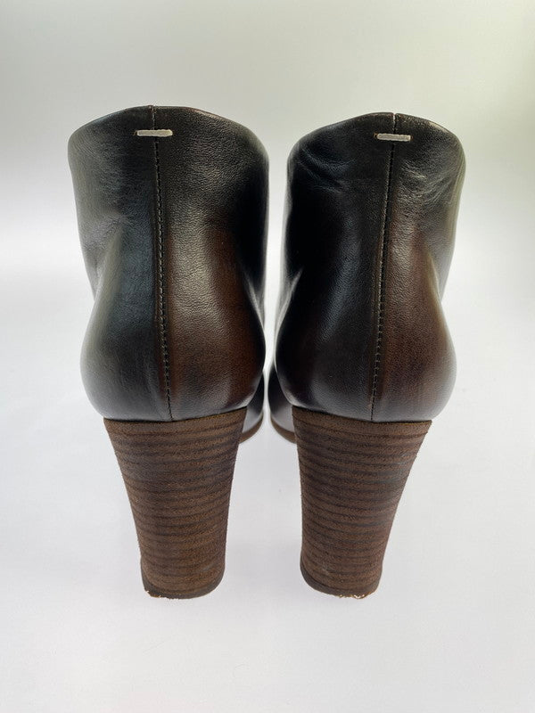 【中古品】【レディース】 MARTIN MARGIELA マルタンマルジェラ 38WU030 ポインテッドトゥ ショートブーティ 167-240911-ab-17-min サイズ：38 (インソール縦約25.5cm) カラー：ブラウン/ブラック系 万代Net店