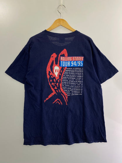 【中古品】【メンズ】  THE ROLLING STONENS VOODOO LOUNGE TOUR 94-95 ザ・ローリング・ストーンズ  ヴードゥー・ラウンジ・ツアー Tシャツ トップス 146-240910-jt-01-min サイズ：L カラー：ネイビー 万代Net店