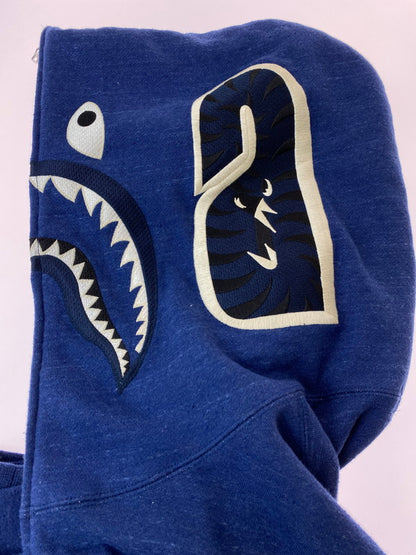 【中古品】【メンズ】 A BATHING APE アベイシングエイプ 001ZPJ801058I 23FW SHARK HOODIE "INDIGO" シャークフード パーカー 142-240917-me-08-min サイズ：XL カラー：ブルー 万代Net店