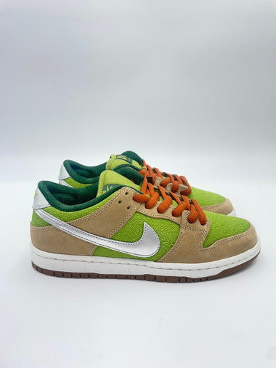 【中古美品】【メンズ】 NIKE SB ナイキエスビー  FQ7585-200 DUNK LOW PRO スニーカー 160-241012-NK-1-yok カラー：SESAMI/METALLIC SILVER-PEAR 万代Net店