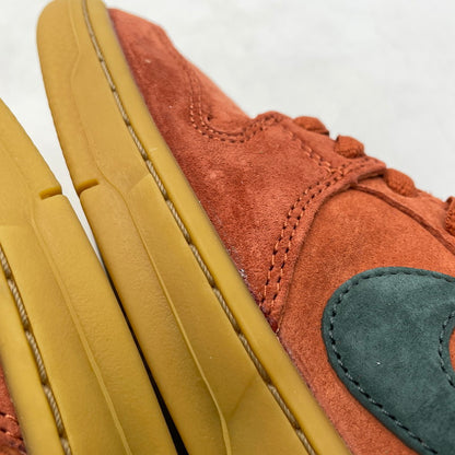 【中古品】【メンズ】 NIKE SB ナイキ スケートボーディング DUNK LOW PRO "BURNT SUNRISE" HF3704-800 ダンク ロー プロ バーントサンライズ スニーカー 靴 シューズ 160-260905-yo-05-teih サイズ：26cm カラー：レンガ 万代Net店