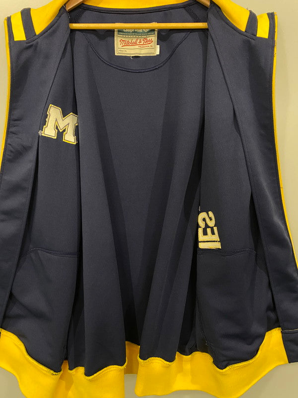 【中古品】【メンズ】  MITCHELL&NESS ミッチェルアンドネス MICHIGAN TRACK JACKET トラックジャケット アウター 142-250105-AS-29-min カラー：ネイビー/イエロー 万代Net店