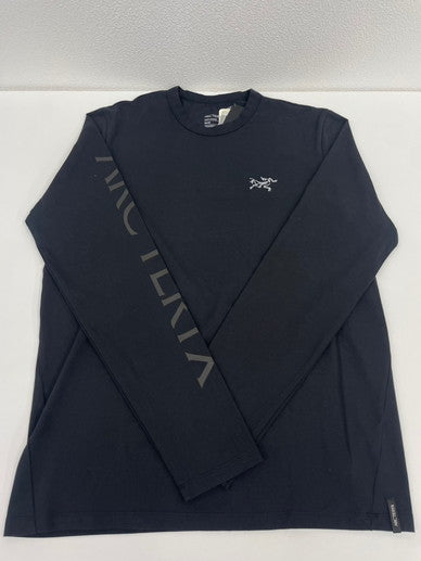 【中古品】【メンズ】 ARC'TERYX アークテリクス CAPTIVE ARCWORD LONG SLEEVE SHIRT X000006544 長袖Tシャツ 144-241008-NK-1-yok カラー：Black 万代Net店