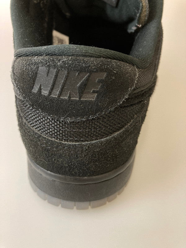 【中古品】【メンズ】 【中古】【メンズ】 NIKE ナイキ ×UNDEFEATED DO9329-001 DUNK LOW SP"5 ON IT" 靴 160-240925-AS-22-min サイズ：28.0cm カラー：ブラック 万代Net店