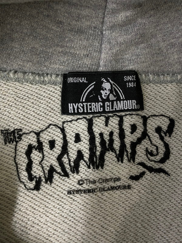 【中古品】【メンズ】 HYSTERIC GLAMOUR ヒステリックグラマー ×THE CRAMPS ザ・クランプス 0163CO06 ”WHAT’S BEHIND THE MASKLS LONG HOODIE パーカー 170-241007-AS-24-min サイズ：FREE カラー：グレー 万代Net店