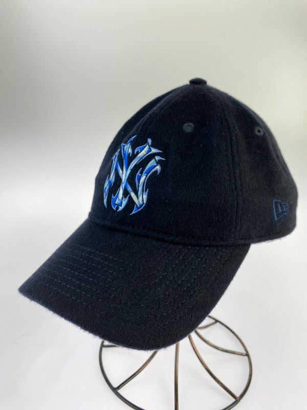 【中古品】【メンズ】 NEW ERA ニューエラ ×JOURNAL STANDARD ジャーナルスタンダード "別注"PURE CASHIMERE 9TWENTY NANZUKA NY YANKEES 帽子 キャップ 185-241013-AS-7-min カラー：ブラック 万代Net店