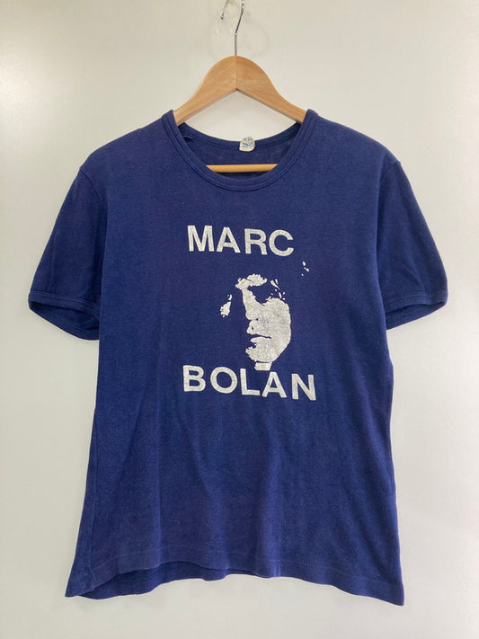 【中古品】【メンズ】  T-REX MARC BOLAN FACE PRINT TEE  ティーレックス マーク・ボラン フェイス プリントTシャツ 半袖Tシャツ  トップス 146-241017-jt-07-min サイズ：サイズ不明 カラー：ネイビー 万代Net店