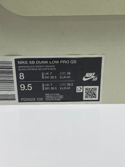 【現状渡し品】【メンズ】 NIKE ナイキ FD2629-100 SB DUNK LOW PRO QS 靴 シューズ スニーカー SNEAKERS 160-241020-ks-27-min サイズ：26cm カラー：WHITE/BLACK-SAFETY ORANGE 万代Net店