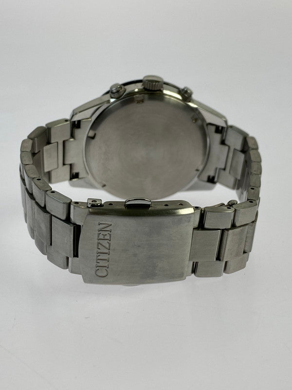 【中古品】【メンズ】 CITIZEN シチズン E820-S083460  ECO DRIVE クロノグラフ ソーラー腕時計 197-241020-AS-10-min カラー：シルバー シルバー系文字盤 万代Net店