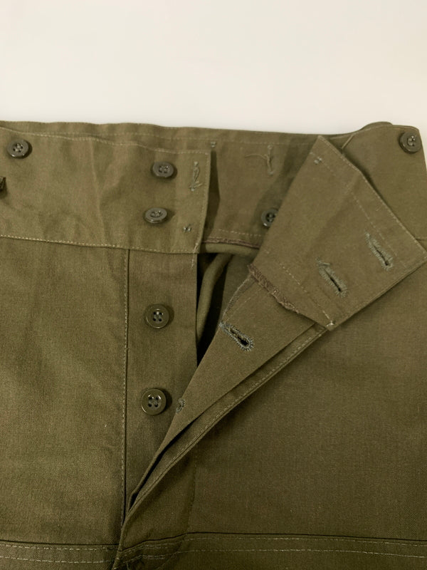 【中古品】【メンズ】  チェコ軍 OZKN PRESOV M 85 DOUBLE KNEE FIELD TROUSERS ダブルニーフィールドトラウザーズ パンツ 157-241028-cn-1-min サイズ：50 カラー：オリーブグリーン 万代Net店