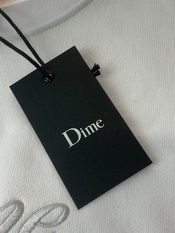 【中古美品】【メンズ】  DIME ダイム CURSIVE LOGO CREWNECK  WHITE クルーネック トレーナー スウェット トップス 142-241028-me-05-min サイズ：M カラー：ホワイト 白 万代Net店