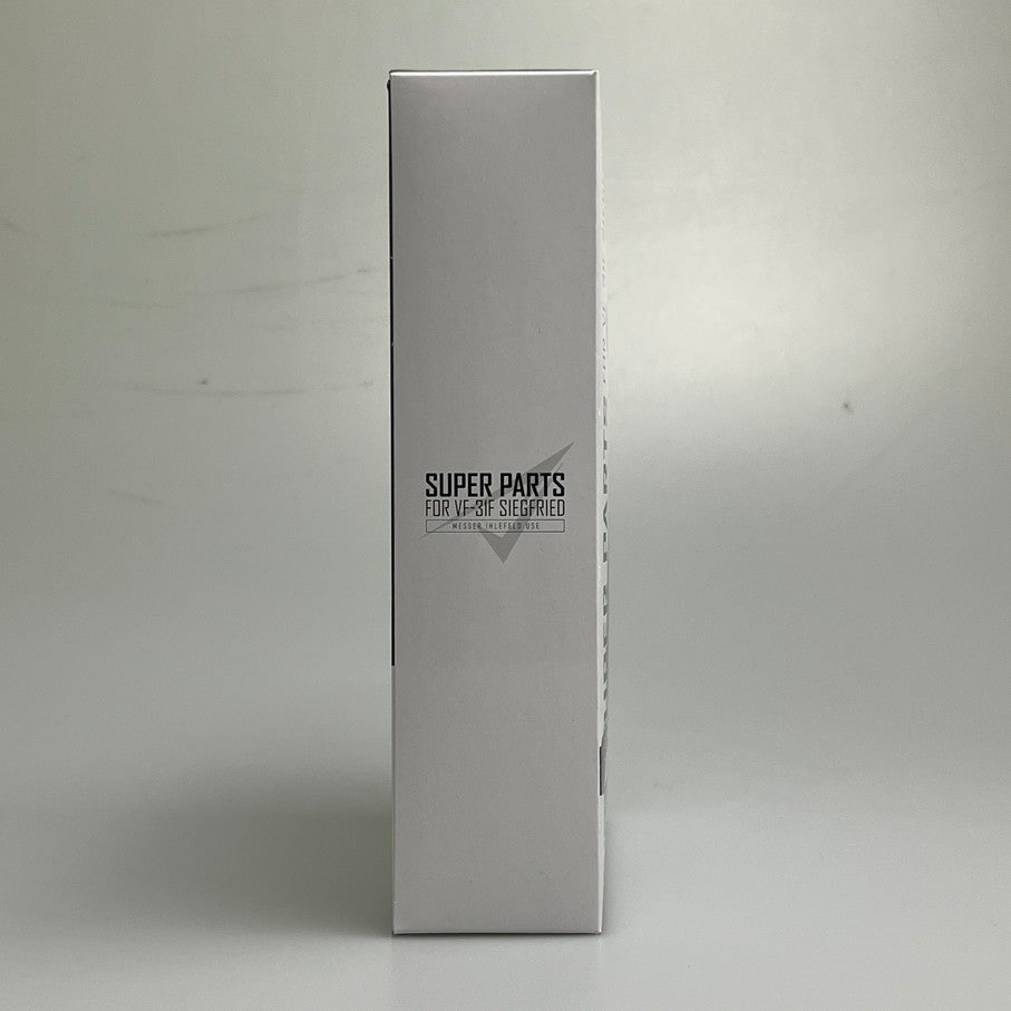 【中古品】 DX超合金 VF-31Fジークフリード メッサー・イーレフェルト機 用スーパーパーツセット バンダイ プラモデル 059-251211-em-02-min 万代Net店