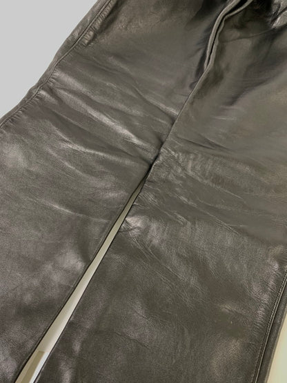 【現状渡し品】【メンズ】 schott ショット LEATHER PANTS USA製 レザーパンツ アメリカ製 メンズ  156-241031-em-19-min サイズ：28 カラー：ブラック 万代Net店