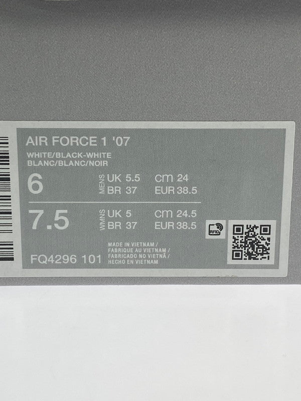 【中古美品】【メンズ】 NIKE ナイキ FQ4296-101 AIR FORCE 1 '07 エアフォース スニーカー シューズ 靴 166-241104-me-07-min サイズ：24.0cm US6 カラー：WHITE/BLACK-WHITE 万代Net店