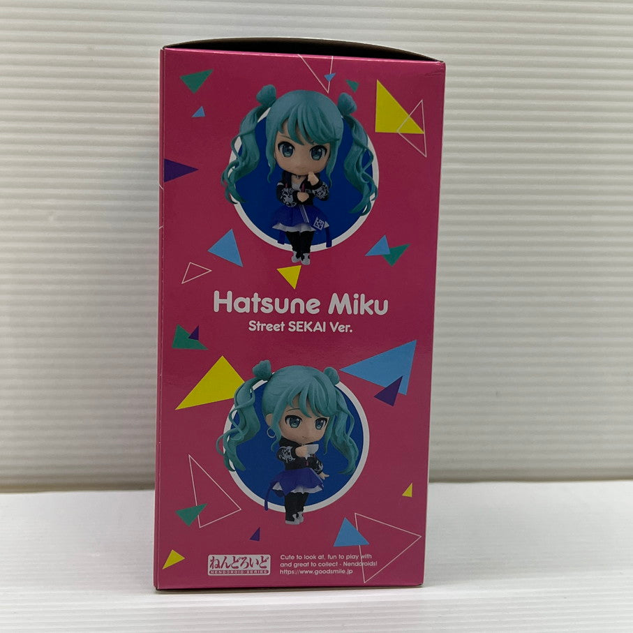 【中古品】 ねんどろいど　初音ミク ストリートのセカイver. フィギュア グッドスマイルカンパニー 052-251201-em-05-min 万代Net店