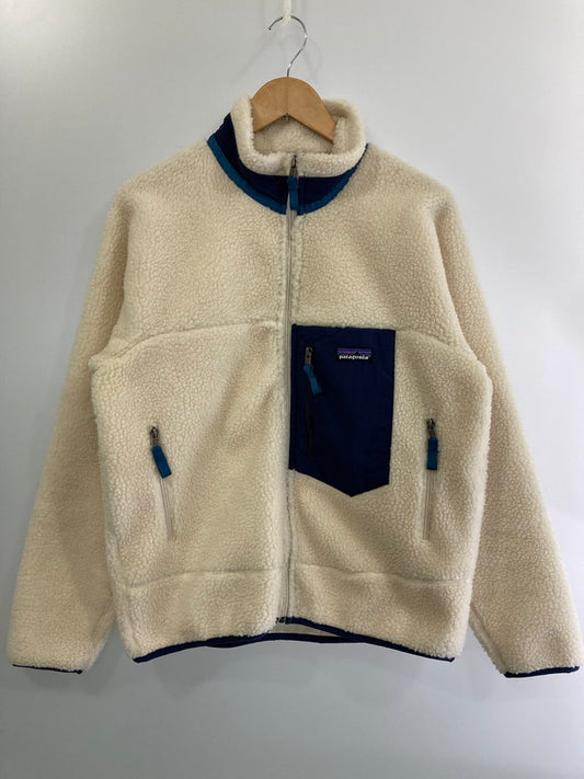 【中古品】【メンズ】 patagonia パタゴニア 23056FA CLASSIC RETRO-X JACKET クラシック レトロX ジャケット アウター 144-241115-me-31-min サイズ：S カラー：ホワイト系 万代Net店