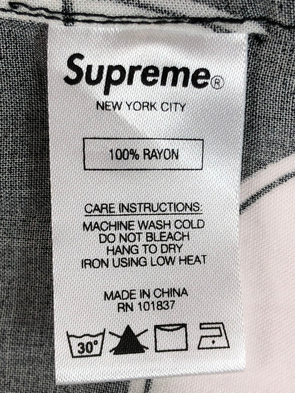 【中古品】【メンズ】 Supreme シュプリーム × UNDERCOVER アンダーカバー 18SS PUBLIC ENEMY RAYON SHIRT パブリック エネミー レーヨン シャツ 半袖シャツ 149-251106-na-05-tag サイズ：M カラー：ブラック/ホワイト 万代Net店