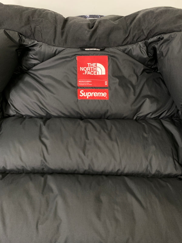 【中古品】【メンズ】 SUPREME シュプリーム × THE NORTH FACE ザ・ノースフェイス MOUNTAIN BALTORO JACKET ND91701I 17AW マウンテン バルトロ ジャケット メンズ アウター コラボ 雪山バルトロ 149-260901-em-04-min サイズ：M カラー：ブルー系 万代Net店