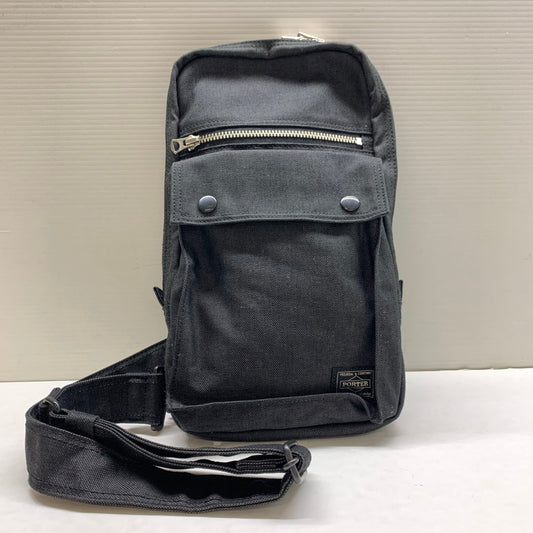 【中古品】【メンズ/レディース】 PORTER ポーター 592-27531 SMOKY SLING SHOULDER BAG スモーキー スリング ショルダーバッグ 188-241126-me-37-min カラー：ブラック 黒 万代Net店