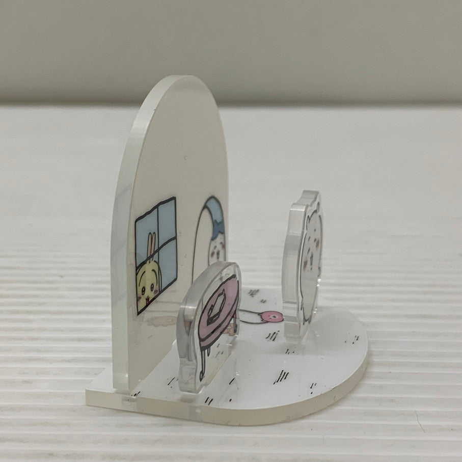 【中古品】 ちいかわ アクリルスタンド アクリルパネル ちいかわの家 ちいかわジオラマアクリルスタンド 039-260225-em-12-min 万代Net店