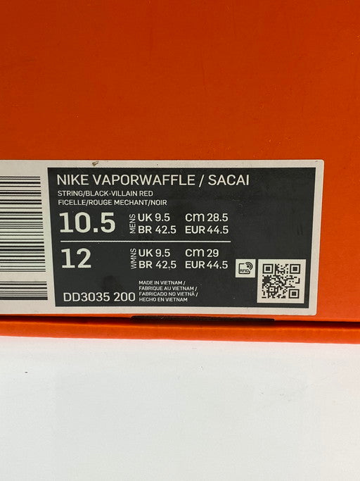 【中古品】【メンズ】 NIKE ナイキ VAPOR WAFFLE / SACAI DD3035-200 ベイパーワッフル サカイ スニーカー 靴 160-241216-yn-08-min サイズ：28.5cm US10.5 カラー：STRING/BLACK-VILLAIN RED 万代Net店