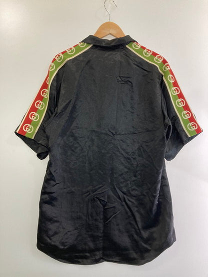 【中古品】【メンズ】  GUCCI グッチ TAPED LOGO SILK VACATION SHIRT 619025 タップロゴ シルク バケーション シャツ メンズトップス 半袖シャツ 141-241216-em-02-min サイズ：42 カラー：ブラック 万代Net店