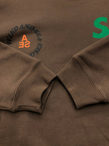 【中古品】【メンズ】 WIND AND SEA ウィンダンシー YOU AND SEA SWEAT ユー＆シー スウェット トレーナー トップス 142-251028-rt-03-tag サイズ：S カラー：ブラウン 万代Net店