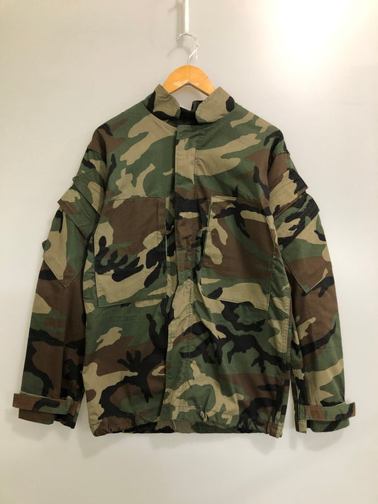 【現状渡し品】【メンズ】 U.S.ARMY ユーエスアーミー 80S SUIT CHEMICAL PROTECTIVE CLASS 1 100-86-C-0810 86年製造 ケミカル プロテクティブ クラス ワン ミリタリー ジャケット メンズ アウター 146-260510-em-65-min サイズ：XS カラー：グリーン系（カモ） 万代Net店