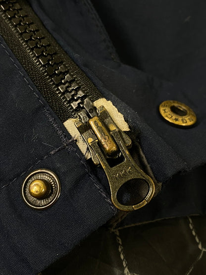 【中古品】【メンズ】 Columbia コロンビア SB7467 TITANIUM MOUNTAIN PARKA タイタニウム マウンテンパーカー アウター 144-250106-me-02-min サイズ：14/16 カラー：ネイビー/グレー系 万代Net店