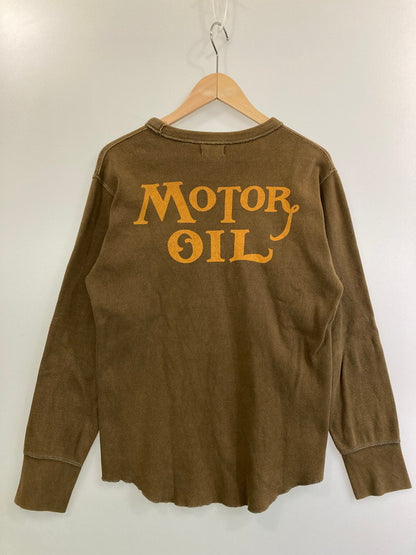 【中古品】【メンズ】 FREEWHEELERS フリーホイーラーズ POWER LUBE MOTOR OIL CREW NECK LONGSLEEVE SHIRTS クルーネックロングスリーブシャツ トップス 145-241230-ks-06-min サイズ：42 カラー：ブラウン 万代Net店