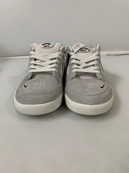 【中古美品】【メンズ】 NIKE SB ナイキエスビー 【中古】【メンズ】 NIKE SB ナイキエスビー FORCE 58 LIGHT SMOKE GREY BURGUNDY FQ7637-001 フォース58 スニーカー 160-250107-em-05-min サイズ：28.5cm US10.5 カラー：ライトスモークグレー/バーガンディ 万代Net店