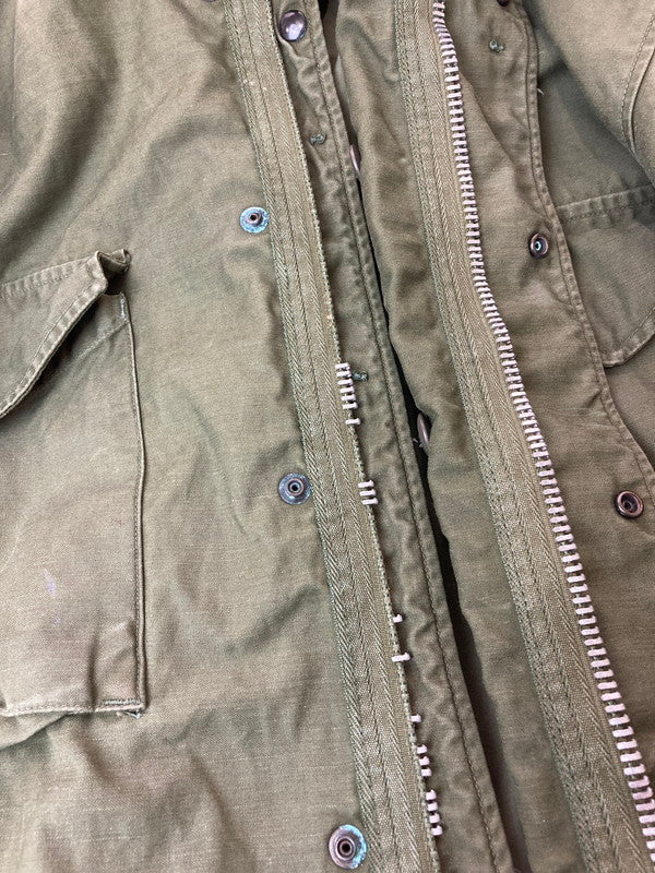 【現状渡し品】【メンズ】 US.ARMY ユーエスアーミー 8405-782-2945 M-65 FIELD JACKET アウター 146-250108-AS-29-min サイズ：XL カラー：カーキ 万代Net店