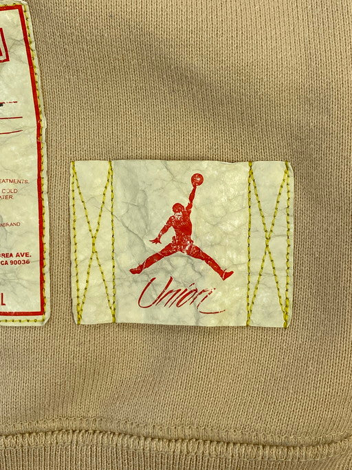 【中古品】【メンズ】 UNION ユニオン DJ9522-268 ×AIR JORDAN LA SWEATSHIRT WHITE ONYX エアジョーダン スウェットシャツ トレーナー トップス 142-250109-me-02-min サイズ：S カラー：ベージュ系 万代Net店