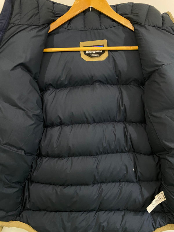 【中古品】【メンズ】 patagonia パタゴニア 28322FA17 17AW BIVY DOWN JACKET ダウンジャケット 144-250115-ks-29-min サイズ：S カラー：ベージュ系/ブルー 万代Net店