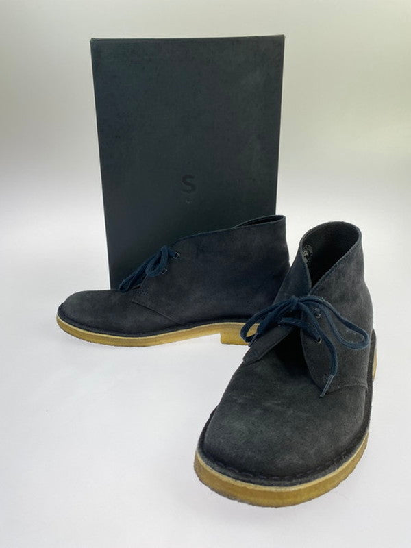 【中古美品】【メンズ】 Clarks クラークス DESERT BOOT INK SUEDE デザート ブーツ スウェード 靴 メンズ 165-250119-em-32-min カラー：ネイビー 万代Net店