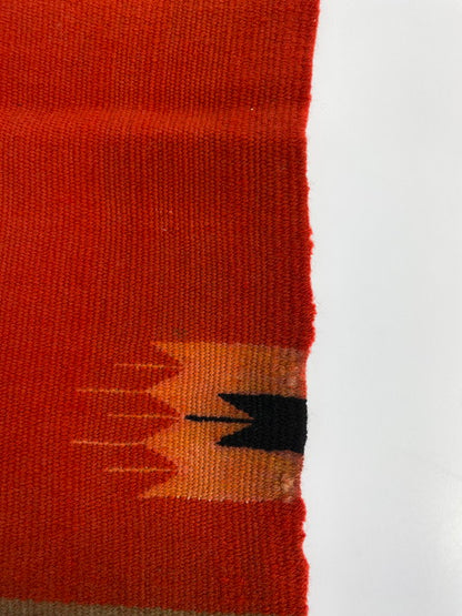 【中古品】【メンズ/レディース】 ANTIQUE CHIMAYO SWASTIKA RUG VINTAGE 20-40S アンティーク チマヨ スワスティカ ラグ かぎ十字 マット 20～40年代 208-250130-em-13-min カラー：レッド 万代Net店