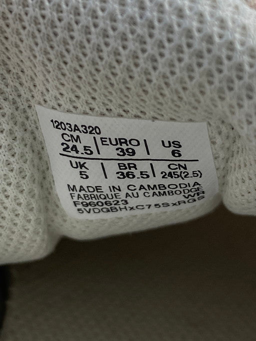 【中古品】【メンズ/レディース】 asics アシックス 1203A320 GT-2160 靴 シューズ スニーカー 162-250129-AS-46-min サイズ：24.5cm カラー：ベージュ系 万代Net店