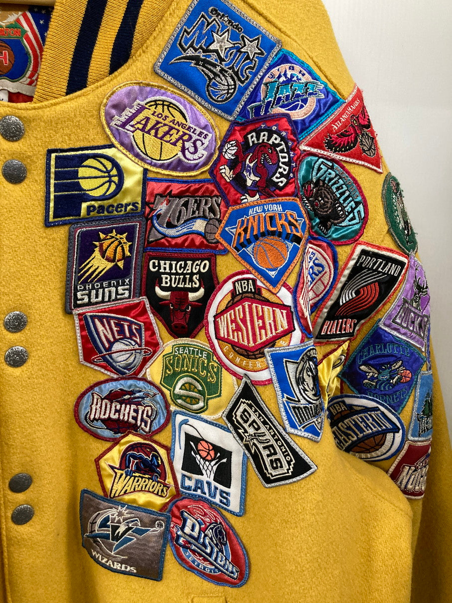 【中古品】【メンズ】  JEFF HAMILTON ジェフ・ハミルトン NBA ALL-STAR VARSITY JACKET NBAオールスター バーシティージャケット アウター スタジャン 146-250128-jt-09-min サイズ：3X カラー：イエロー 万代Net店