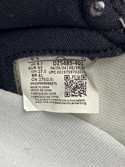 【中古美品】【メンズ】 NIKE ナイキ DZ5485-401 AIR JORDAN 1 RETRO HIGH OG エア ジョーダン 1 レトロ ハイ スニーカー シューズ 靴 160-250131-me-03-min サイズ：27.5cm US9.5 カラー：MIDNIGHT NAVY/BLACK-WHITE-SAIL 万代Net店