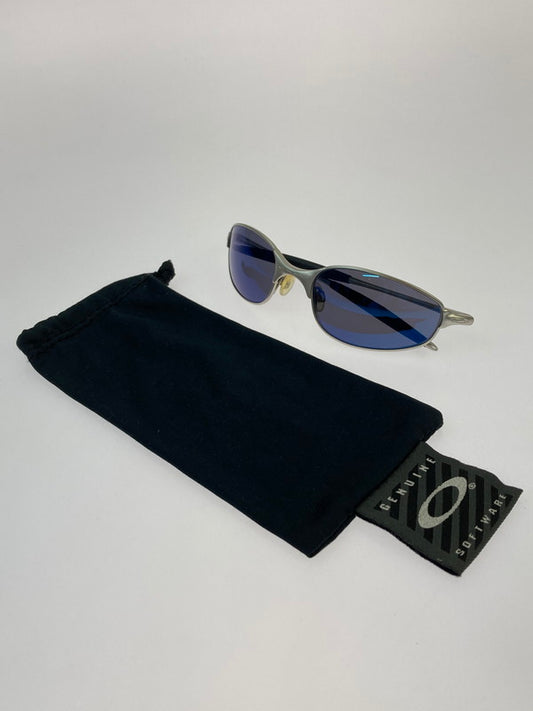 【中古品】【メンズ】 OAKLEY オークリー A WIRE THICK SUNGLASSES エー ワイヤー シック サングラス アイウェア 203-250213-jt-05-min カラー：シルバー 万代Net店