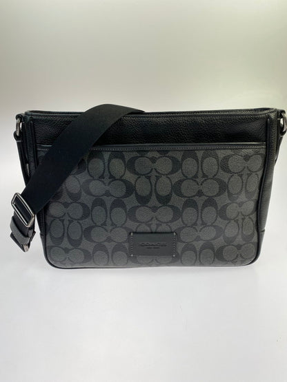 【中古品】【メンズ/レディース】 COACH コーチ G2344-CH078 ディストリクト クロスボディバッグ ショルダーバッグ 180-250221-me-30-min カラー：チャコールブラック 万代Net店