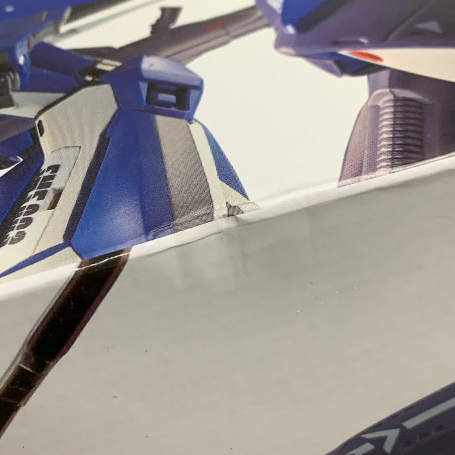 【中古品】 DX超合金 マクロスF VF-25G スーパーメサイアバルキリー ミハエル・ブラン機 リバイバルVer. BANDAI フィギュア ロボット 057-260203-em-05-min 万代Net店