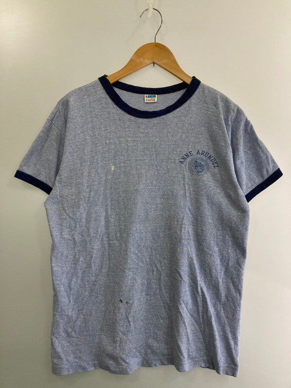 【現状渡し品】【メンズ】 Champion チャンピオン ANNE ARUNDEL S S TEE バータグ アン アランデル 春夏 Tシャツ メンズ トップス 146-250219-em-09-min サイズ：XL カラー：ブルー 万代Net店