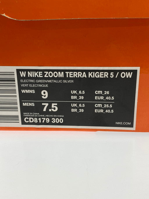 【中古品】【メンズ/レディース】 NIKE ナイキ ×OFF-WHITE オフホワイト CD8179-300 WMNS ZOOM TERRA KIGER 5 OW 靴 シューズ スニーカー 160-250218-AS-36-min サイズ：26cm カラー：グリーン 万代Net店