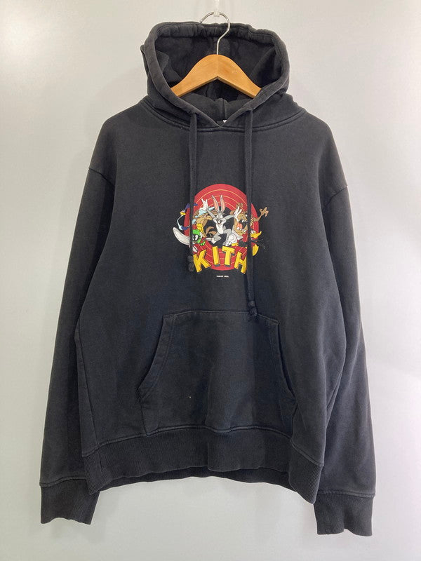 【中古品】【メンズ】  KITH キス ×LOONEY TUNES ルーニー・テューンズ THAT'S ALL FOLKS HOODIE フーディ 142-250227-ks-28-min サイズ：M カラー：ブラック 万代Net店