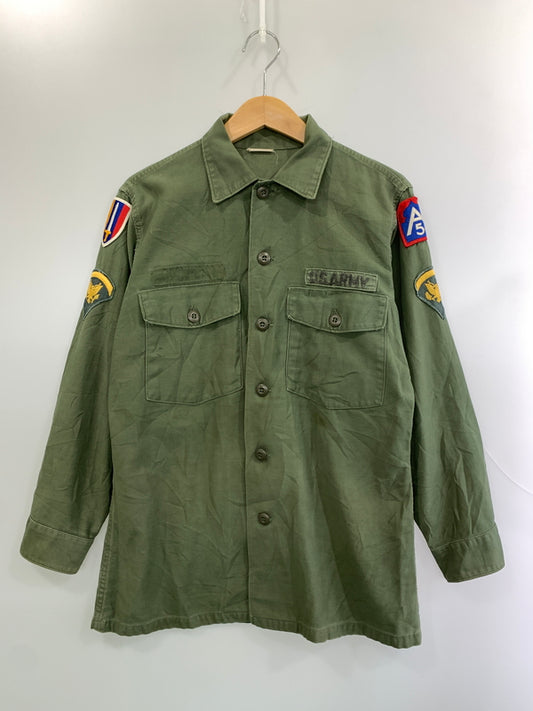 【現状渡し品】【メンズ】 US.ARMY ユーエスアーミー UTILITY SHIRT 8405-782-3017 ユーティリティシャツ メンズ アウター ミリタリー 長袖 146-260510-em-31-min カラー：オリーブグリーン 万代Net店
