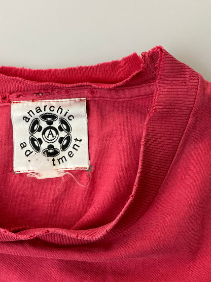 【現状渡し品】【メンズ】 ANARCHIC ADJUSTMENT アナーキックアジャストメント ALIEN PRINT TEE ショートスリーブ 146-250308-AS-11-min カラー：ピンク 万代Net店