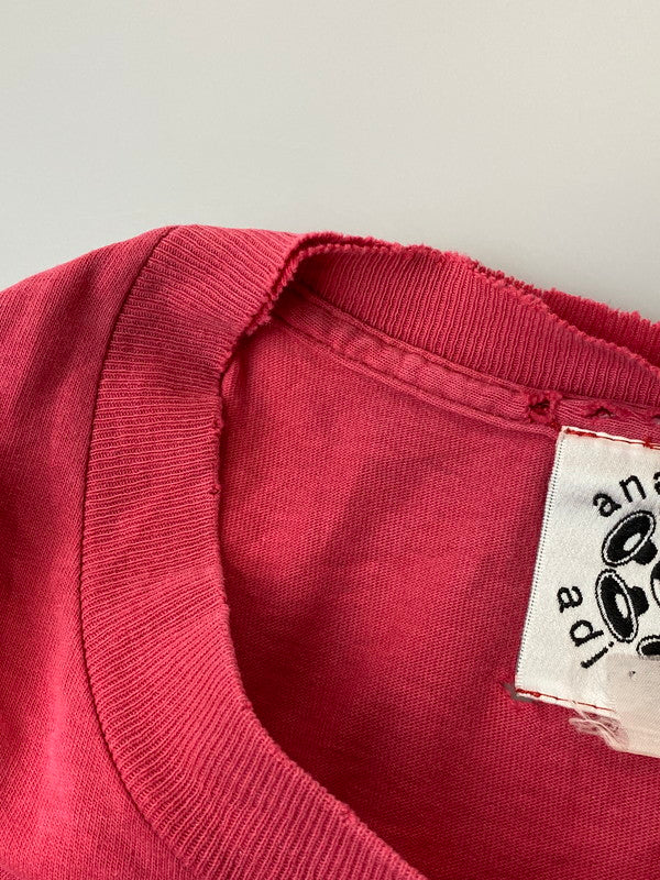 【現状渡し品】【メンズ】 ANARCHIC ADJUSTMENT アナーキックアジャストメント ALIEN PRINT TEE ショートスリーブ 146-250308-AS-11-min カラー：ピンク 万代Net店